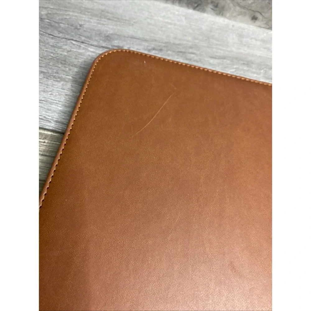 Coca-Cola Portfolio Organizer Unisex OS Tan Good Faux Leather Zip Tech Case